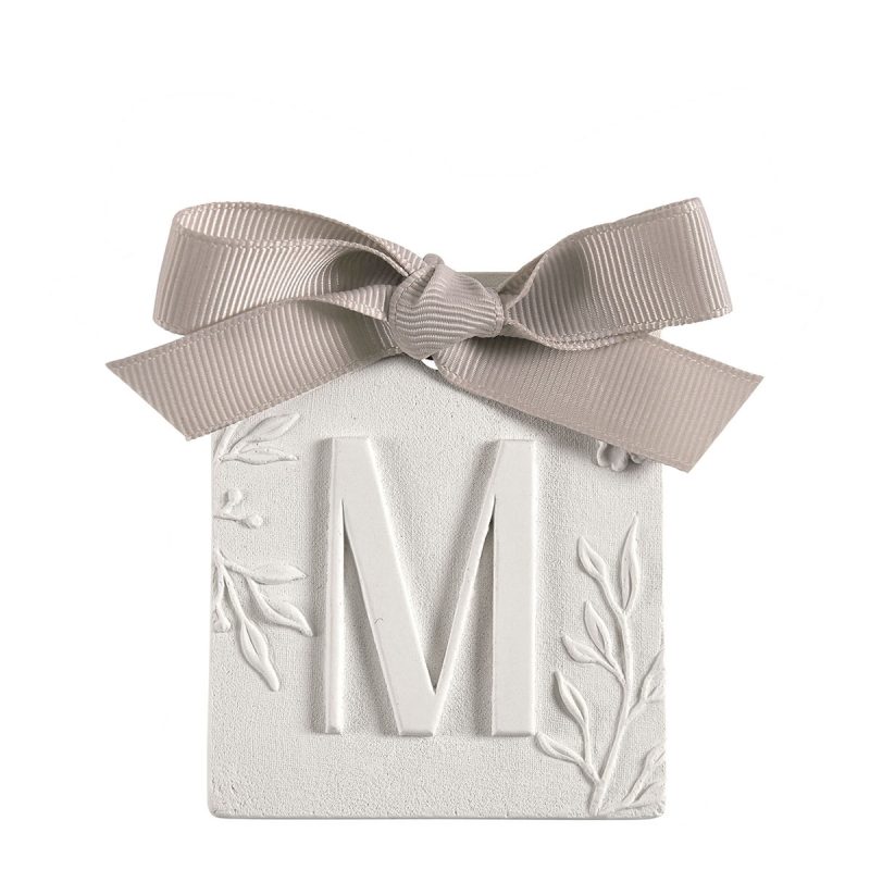 decor-parfume-lettre-m-fleur-de-coton.jpg